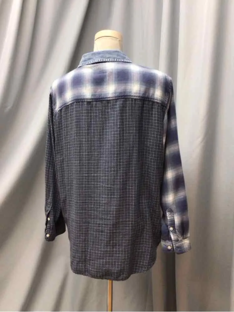 AMERICAN EAGLE SIZE MEDIUM Ladies BLOUSE