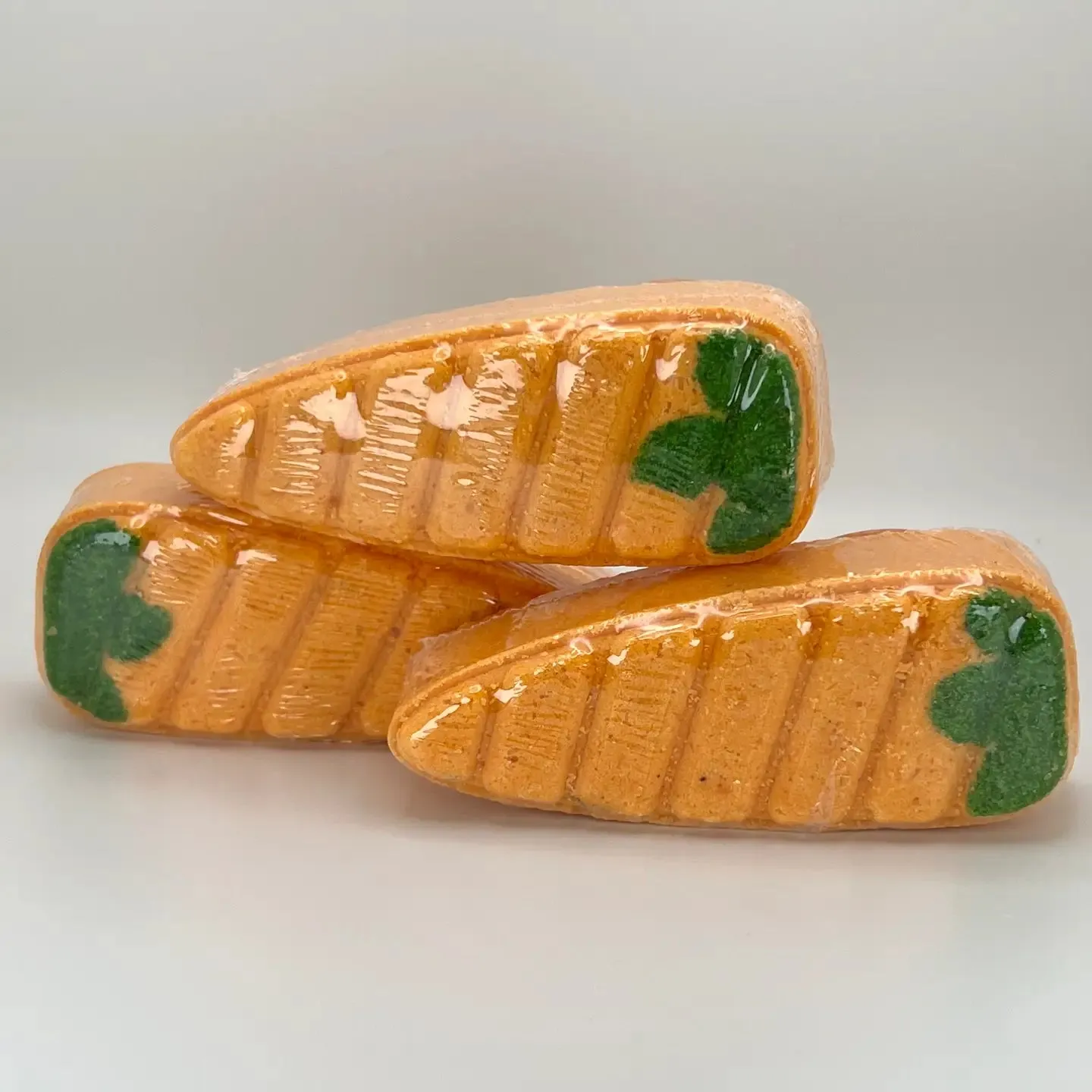 Carrot-On Bath Bomb