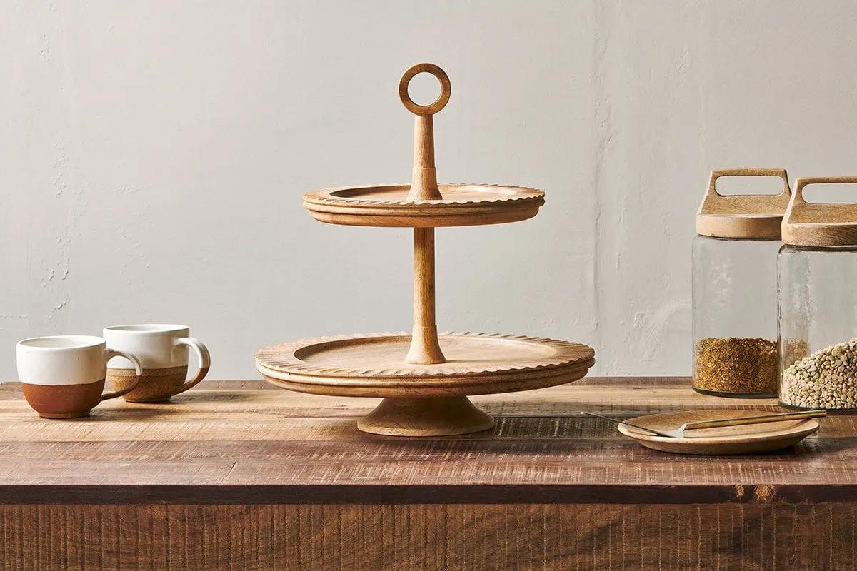 Gavivi Mango Wood Cake Stand