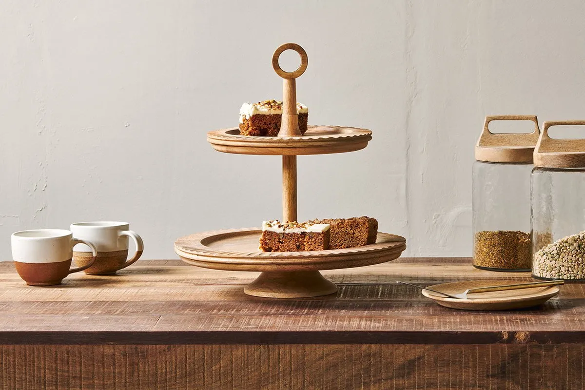 Gavivi Mango Wood Cake Stand