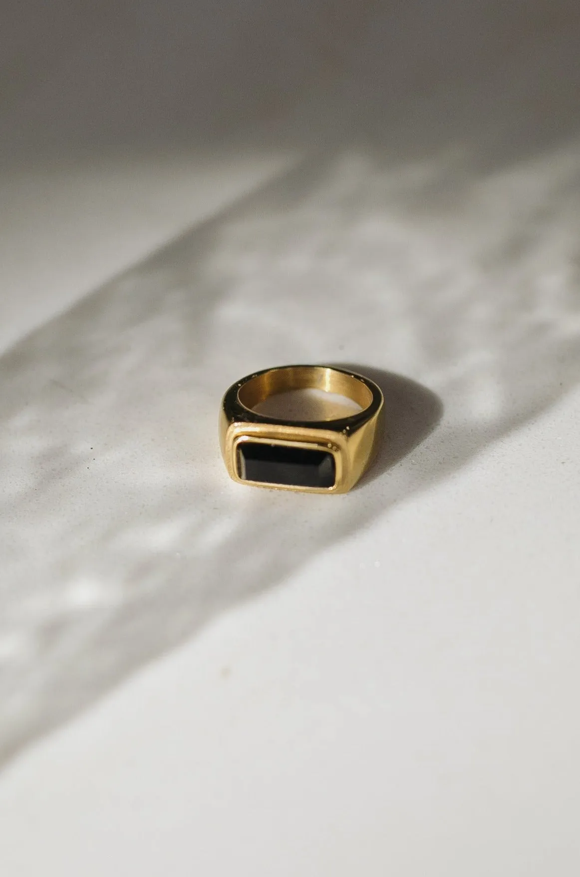 Onyx Stone Fashion Ring