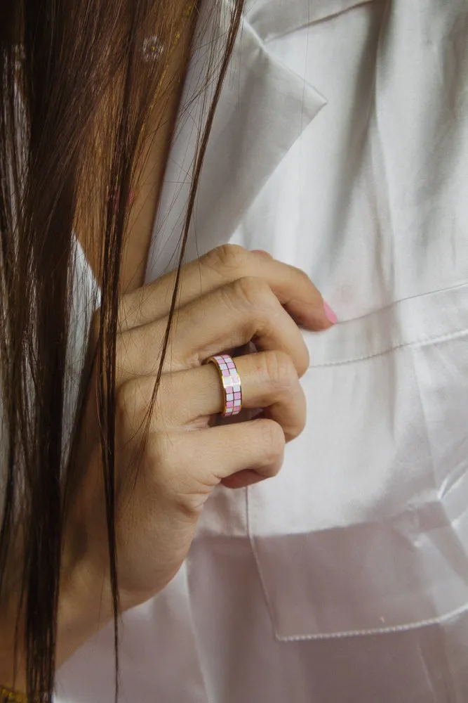 Pink and White Checkered Fashion Ring