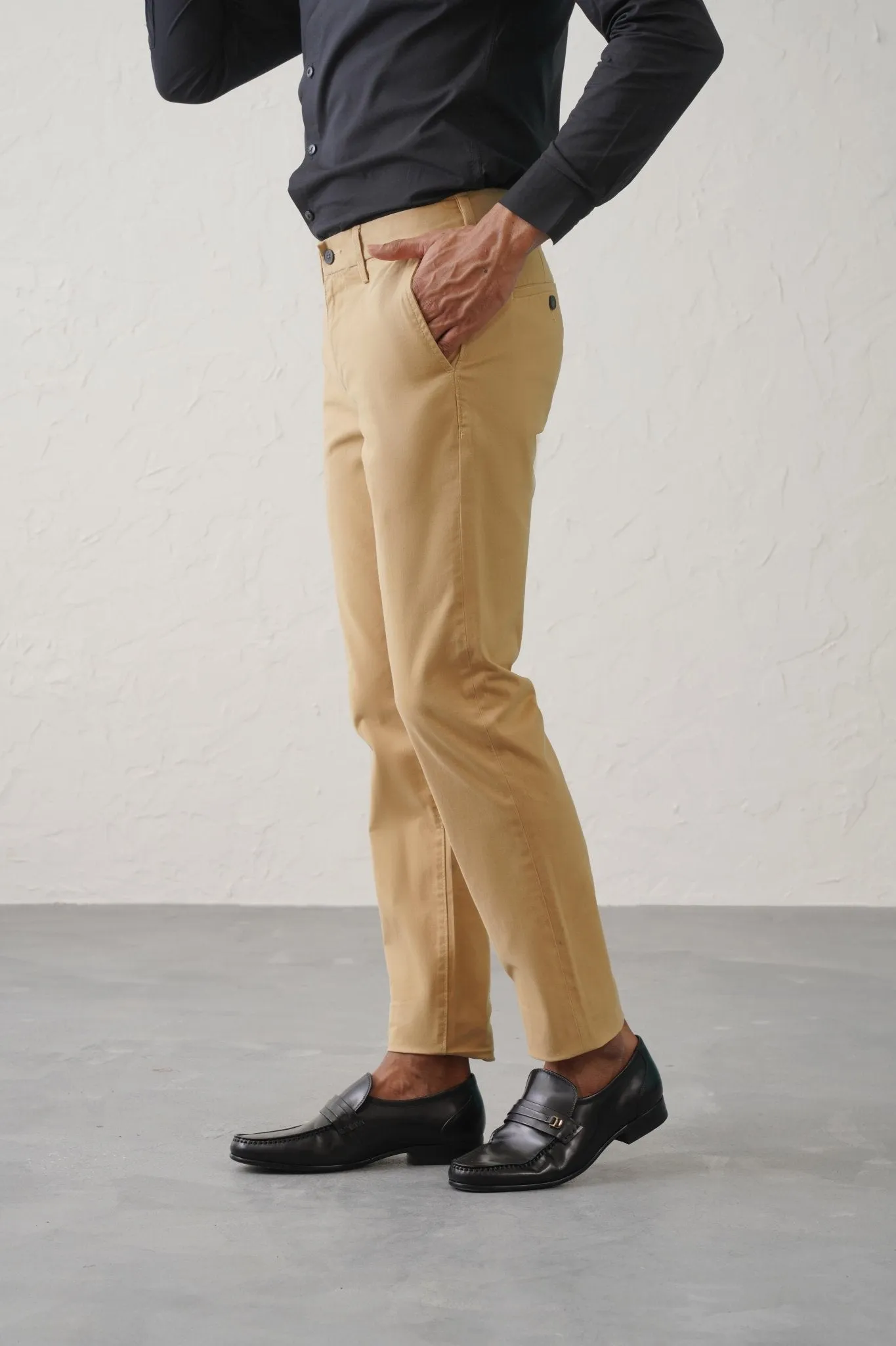 The Slim Fit Daylong Chino - Old Camel