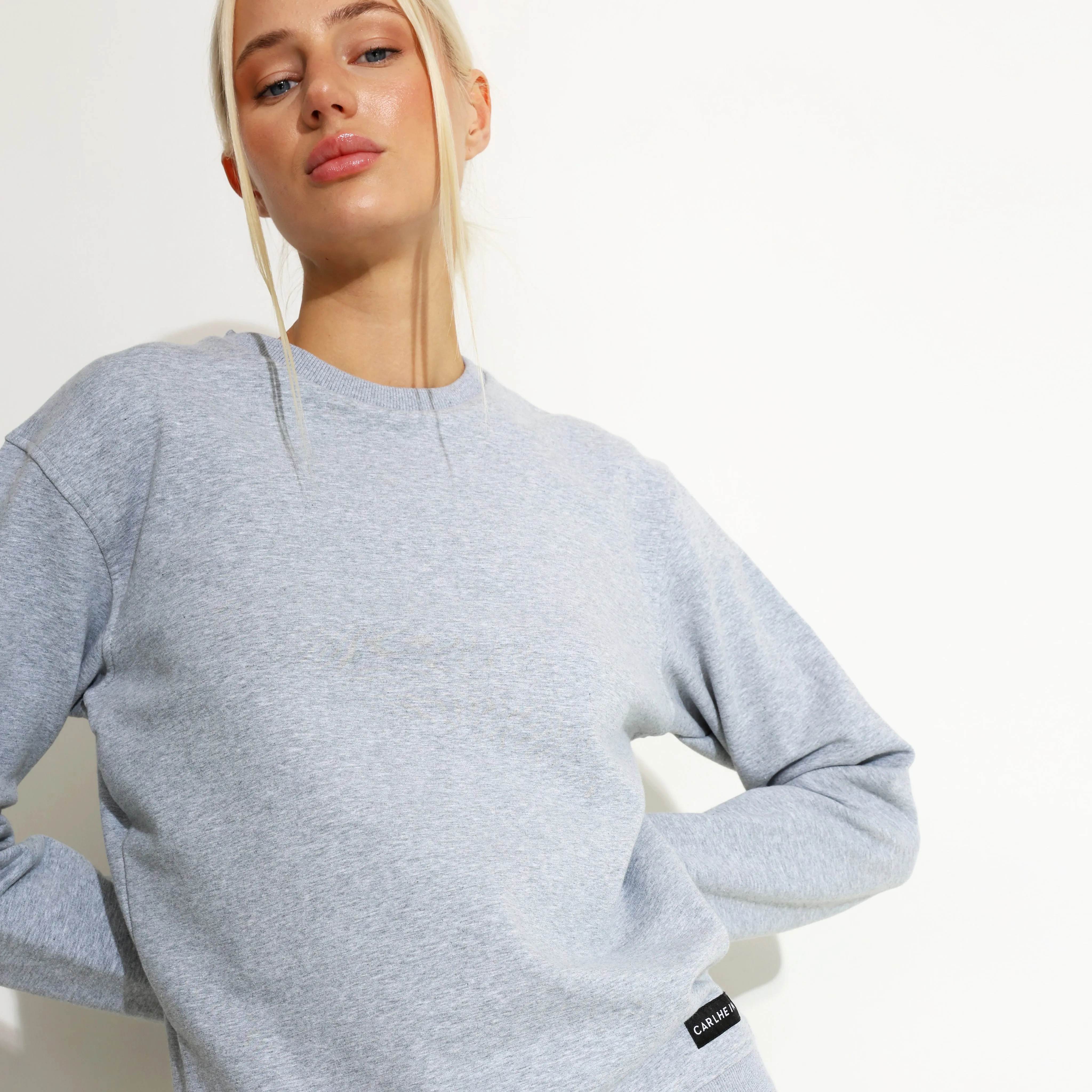 Universal Nova Comfort Sweatshirt